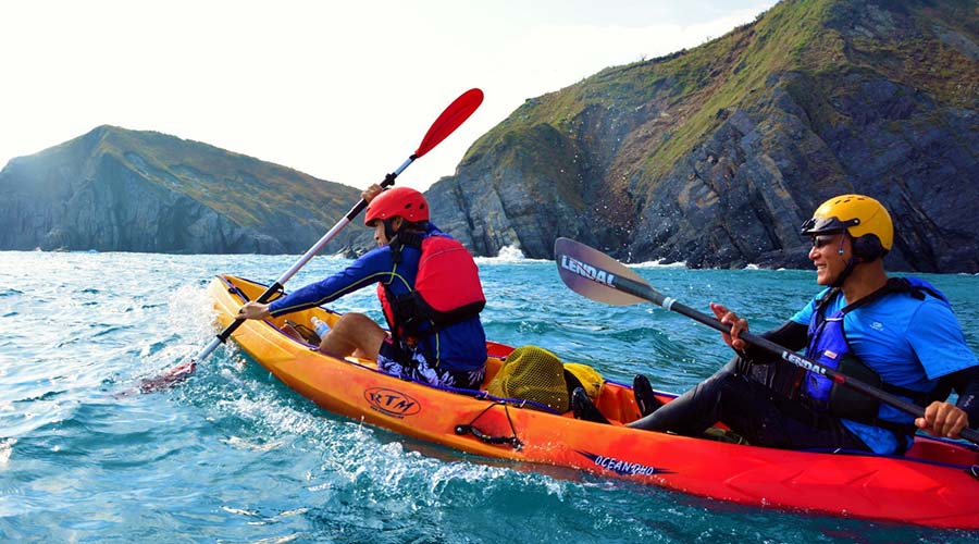 toba kayak - Kalender Pariwisata Festival Danau Toba 2017