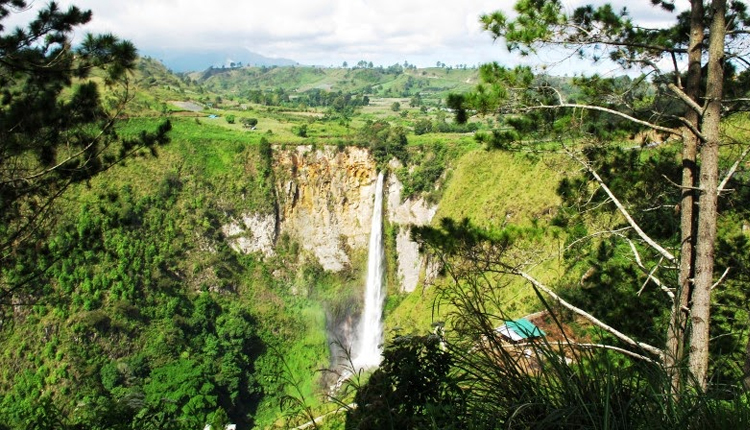 TourToba.com - Wisata Danau Toba - tempat wisata air terjun sigura-gura - wisata sigura-gura - lokasi air terjun sigura-gura